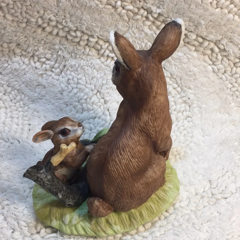 Ceramic Bunnies Mom and Baby Bunny. Very Good Used Condition